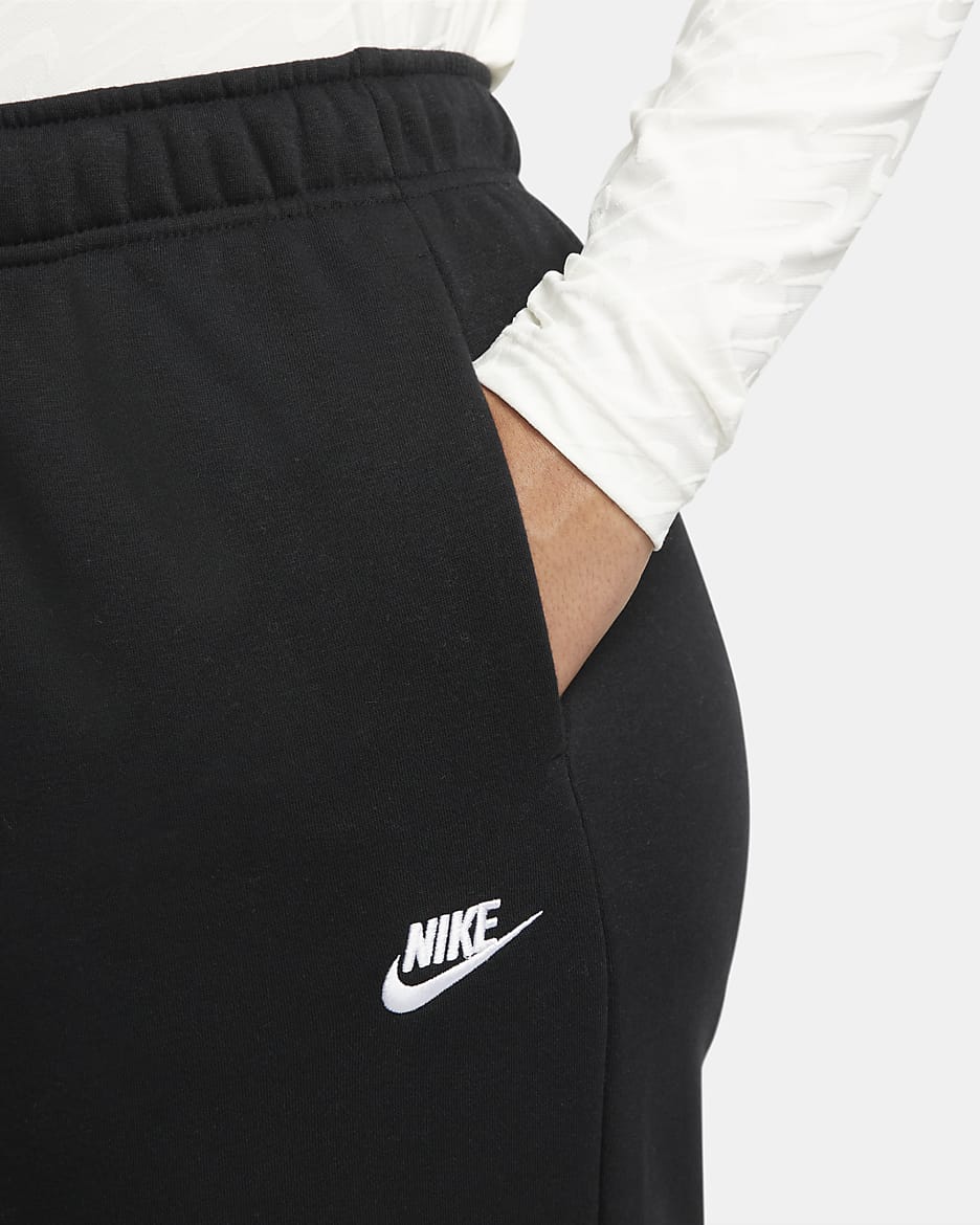 Nike Sportswear Club Fleece Women s Mid Rise Oversized Sweatpants Plus Size